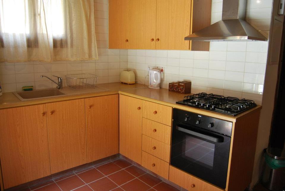 Гостевой дом Xenis House Галата Номер фото